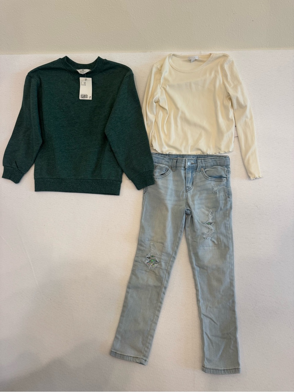 Lot Of 3 Girls Casual Mix Match Clothes New Crewneck,  Ribbed Top, Jeans 6